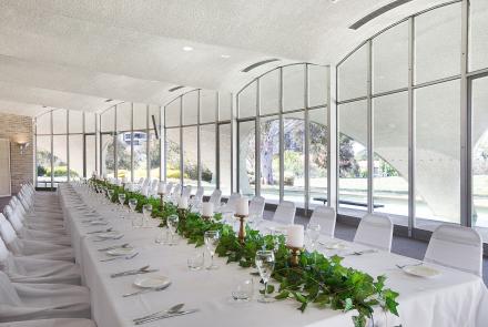 The Jaeger Room is a versatile space, bathed in natural light. The floor to ceiling windows overlook the dome's moat and the stunning Nishi Building nearby, and provide glimpses of Lake Burley Griffin.